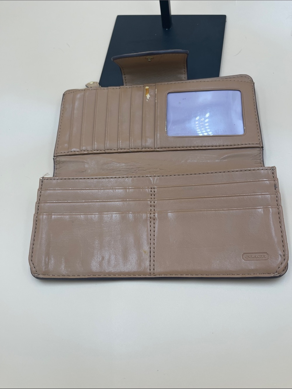 Coach Beige Leather Snap Continental Wallet - Picture 8 of 10